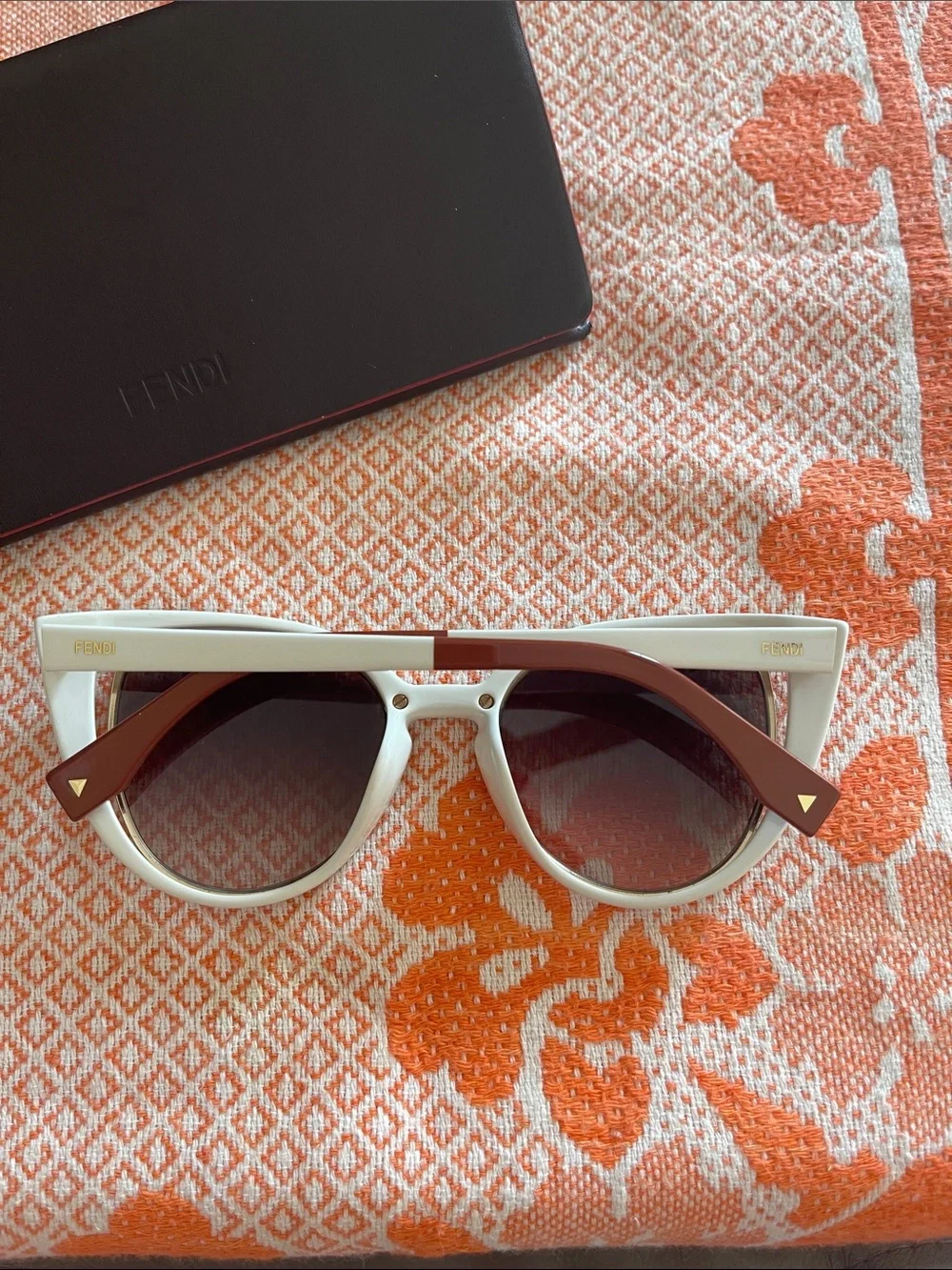 Fendi cateye sunglasses & case